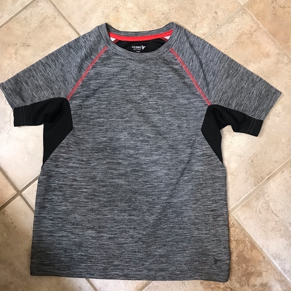🛹OLD NAVY Go Dry Top